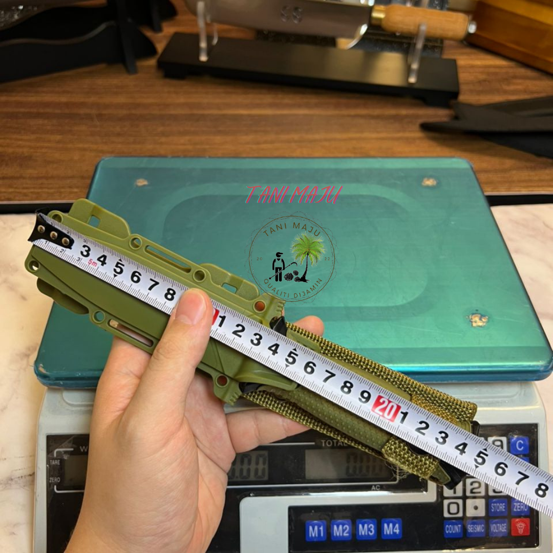 Model 300.1-300.3 / Pisau Survival Taktikal Dengan Sarung – Separuh Bergerigi, 3 Warna Pilihan