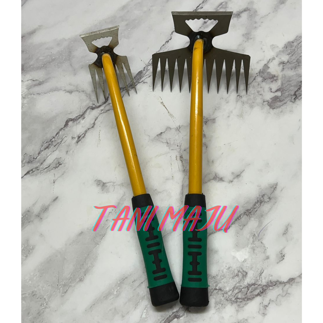 Cangkul Rumput Dan Cangkul Tanah (Rubber Handle) / HOE