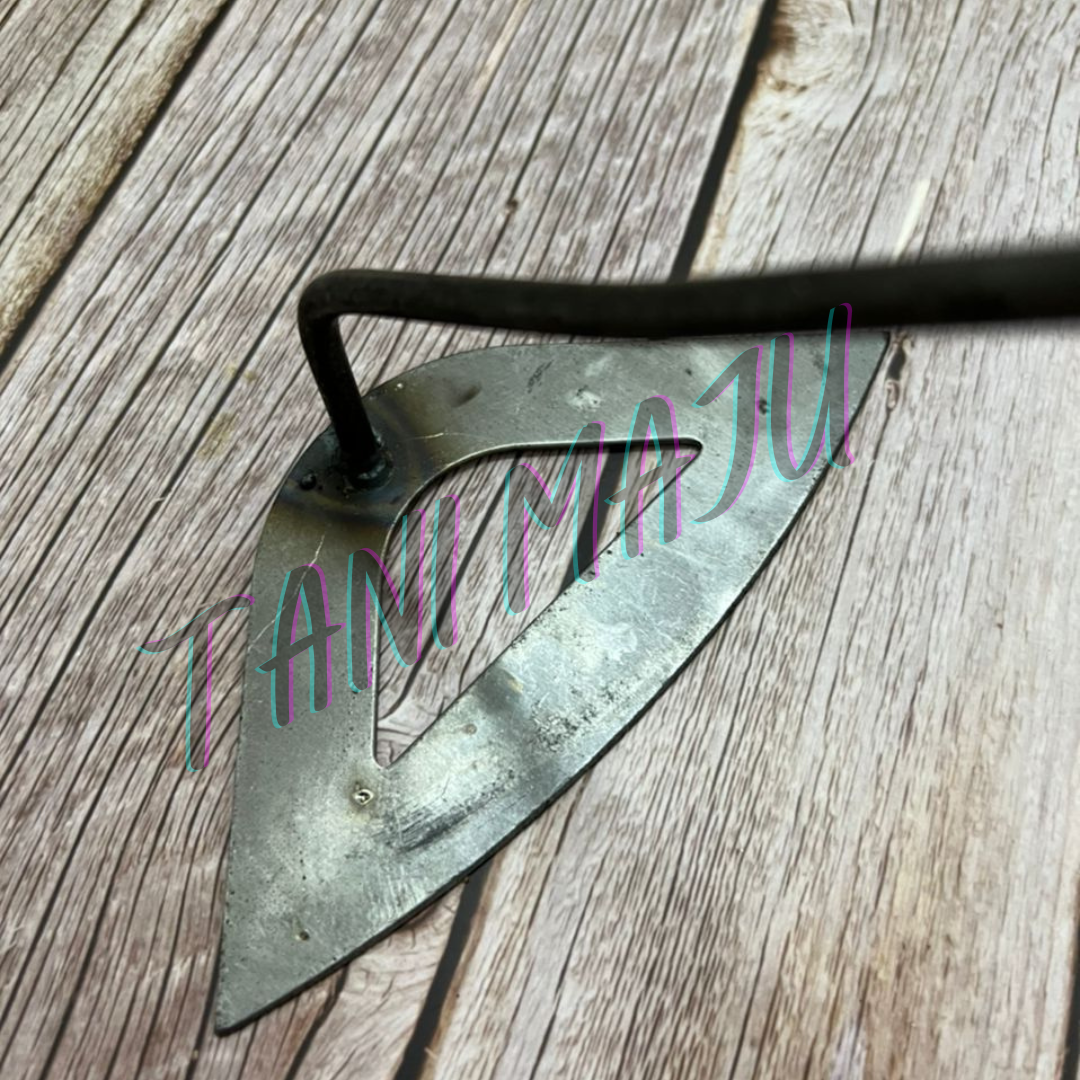 Cangkul Besi 28cm (Model 027)