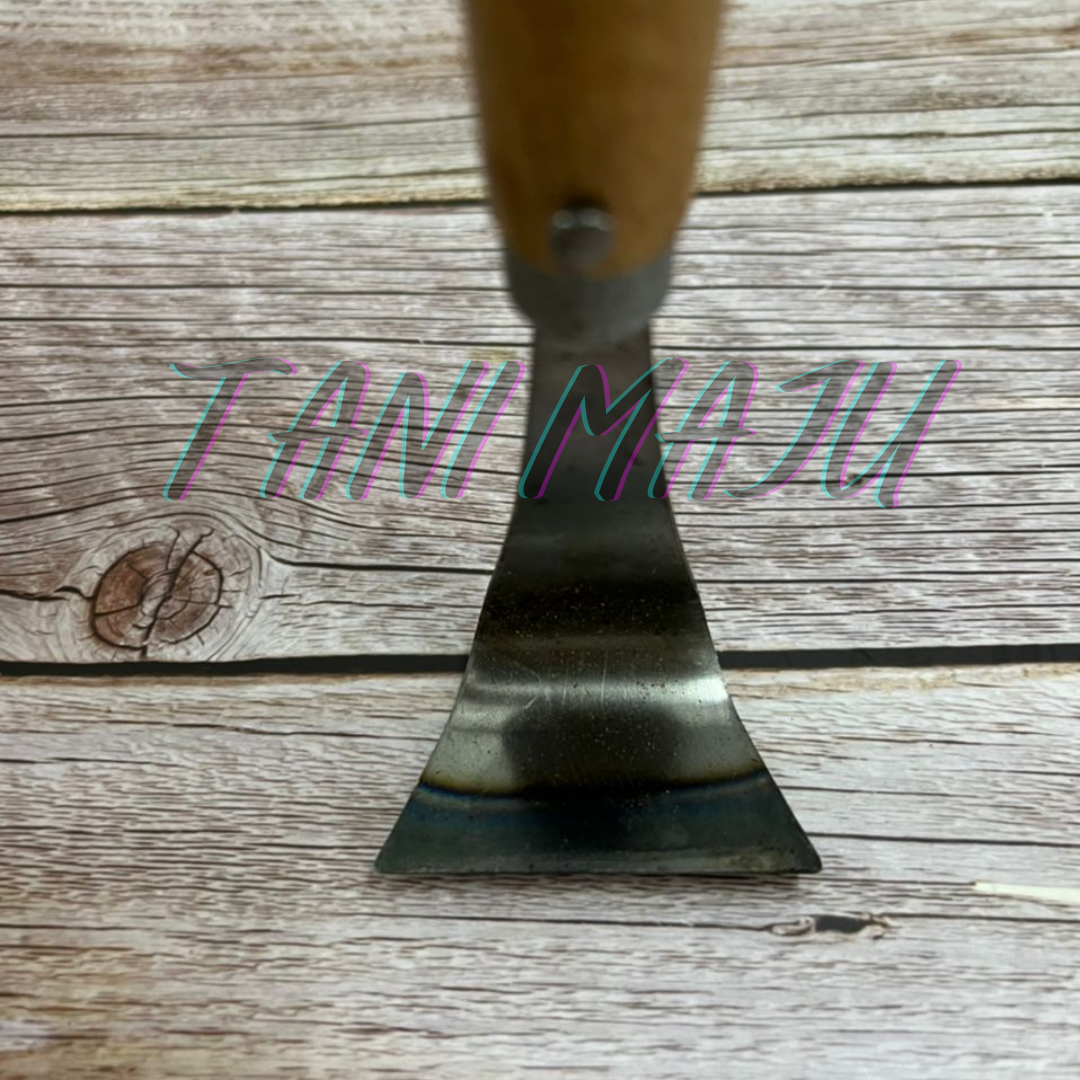 Pisau Kulit Pokok Hulu Kayu / Pisau Goleh Pokok (Model 038.5)