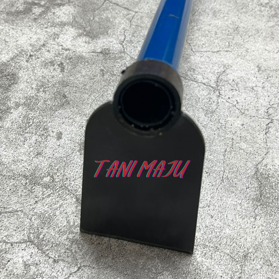 Cangkul Besi / Heavy Duty Metal Hoe With Handle