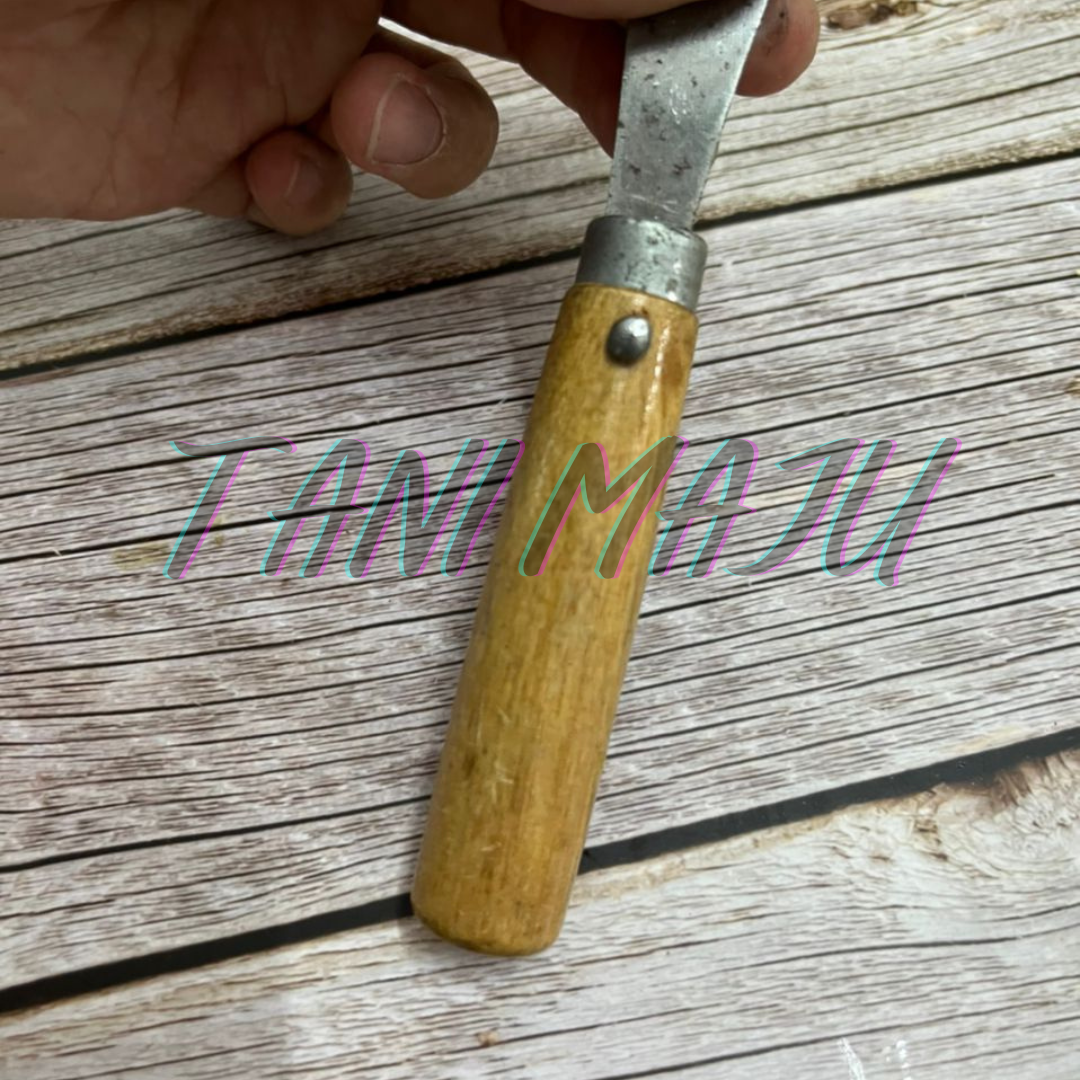 Pisau Kulit Pokok Hulu Kayu / Pisau Goleh Pokok (Model 038.5)