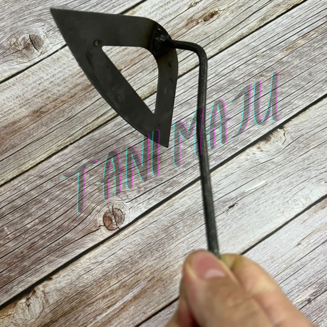 Cangkul Besi 28cm (Model 027)