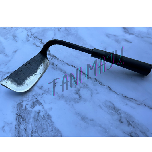 Kiri A / TAJAK ( Model 092)