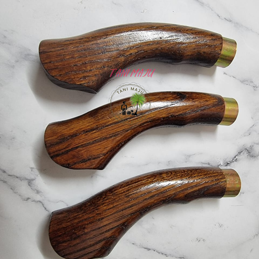 Hulu Kayu B / Hulu Pisau / Hulu Parang / Natural Pine Material /Ready stock / 125.5